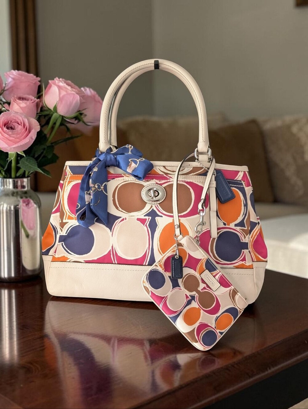 Coach Cream Multicolor Op Art Signature Pattern Satchel with Wristlet (F23287)
